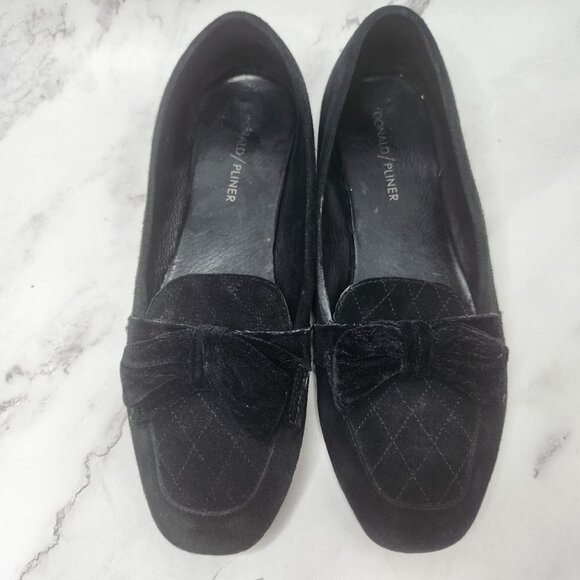 Donald J Pliner Women's 8 Harriet Suede Leather Black Loafers Flats - Picture 2 of 9